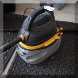 T02. Stinger wet/dry vac. - $24